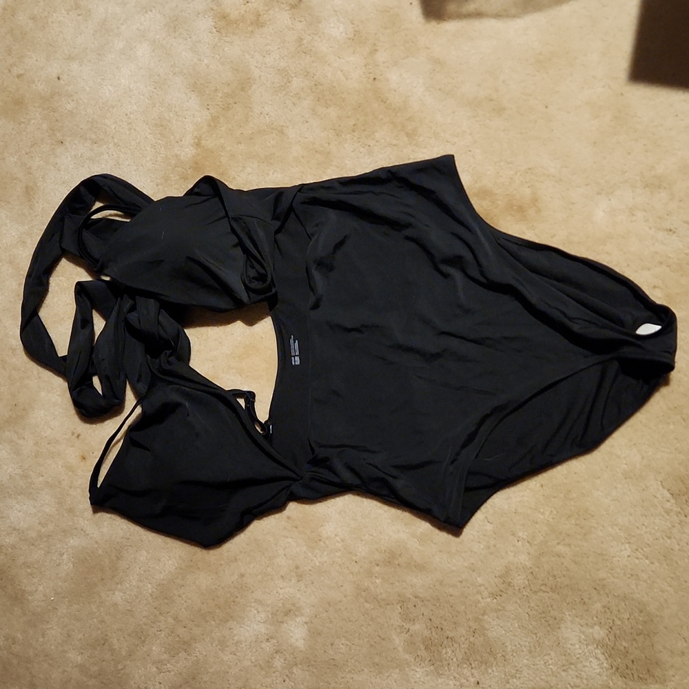 Aerie womens black one piece swimsuit XXL Long